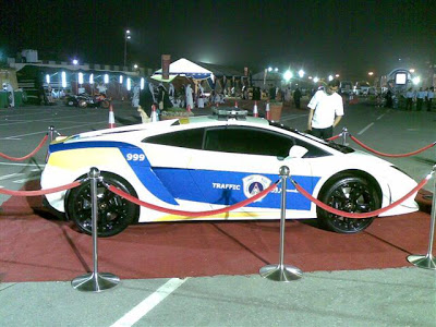 Doha Police Lamborghini Gallardo Car 2 miros road safetyblogspot