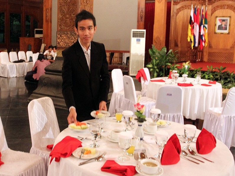 Jokowi's son's legit catering business - image from teropongbisnes.com