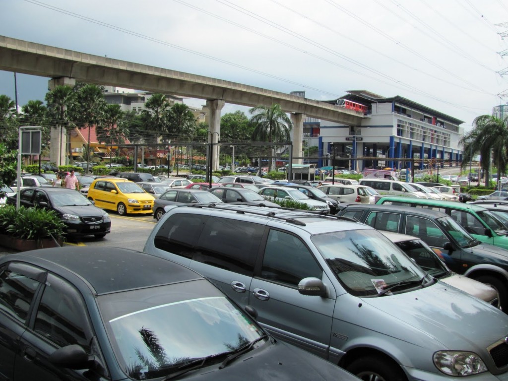 LRT parking lots have seen a lot of bad guys, and bad parking. Image from markinmalaysia.blogspot.com. 
