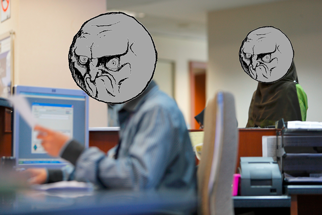 Unhappy civil servants. Image unedited from The Malaysian Insider.