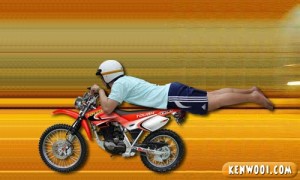 mat rempit pose superman Image from kenwooi.com.