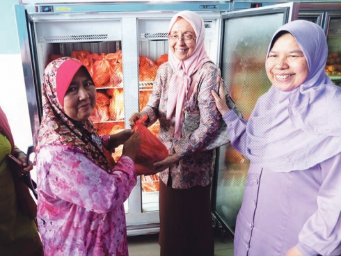 zuraidah ampang people refrigerator. Image from Sinar Harian