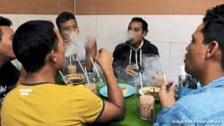 5 shocking ways how Malaysian smokers are a unique breed