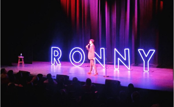 ronny chieng sydney standup