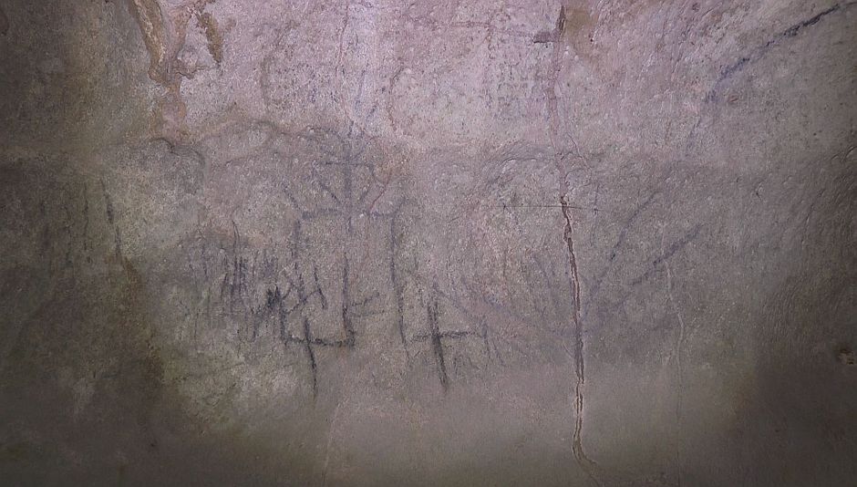 orang-asli-ancestors-cave-drawings