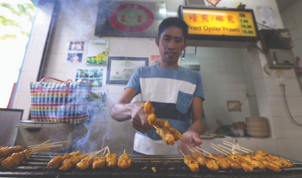 foreign-worker-penang-hawker-stall