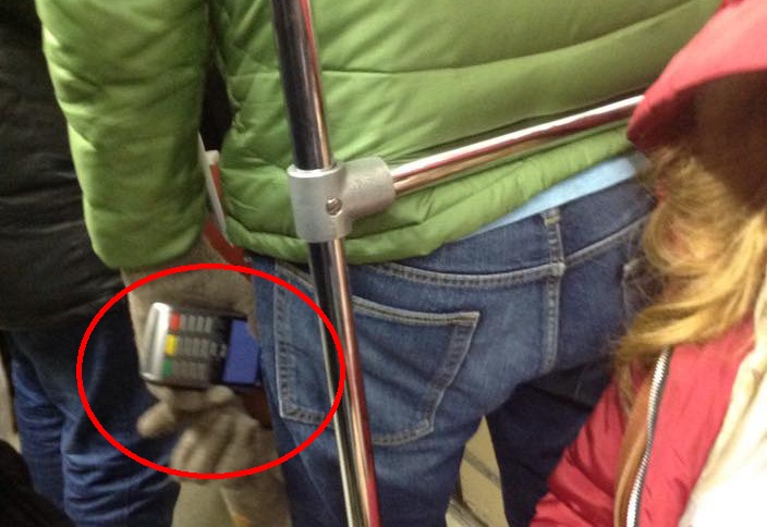 1crowded train contactless card reader hack