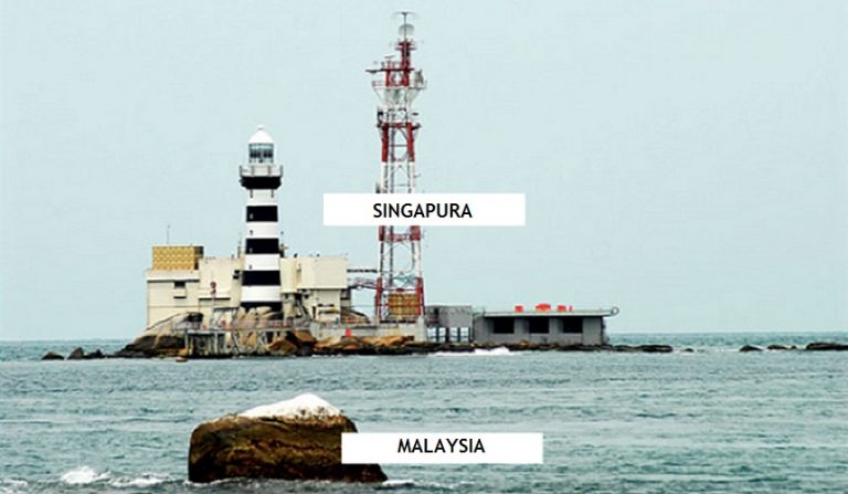 malaysia singapore pulau batu puteh