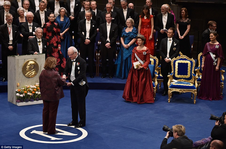The other four awards, on the other hand, is presented by the King of Sweden himself in Stockholm. Img from DailyMail UK.