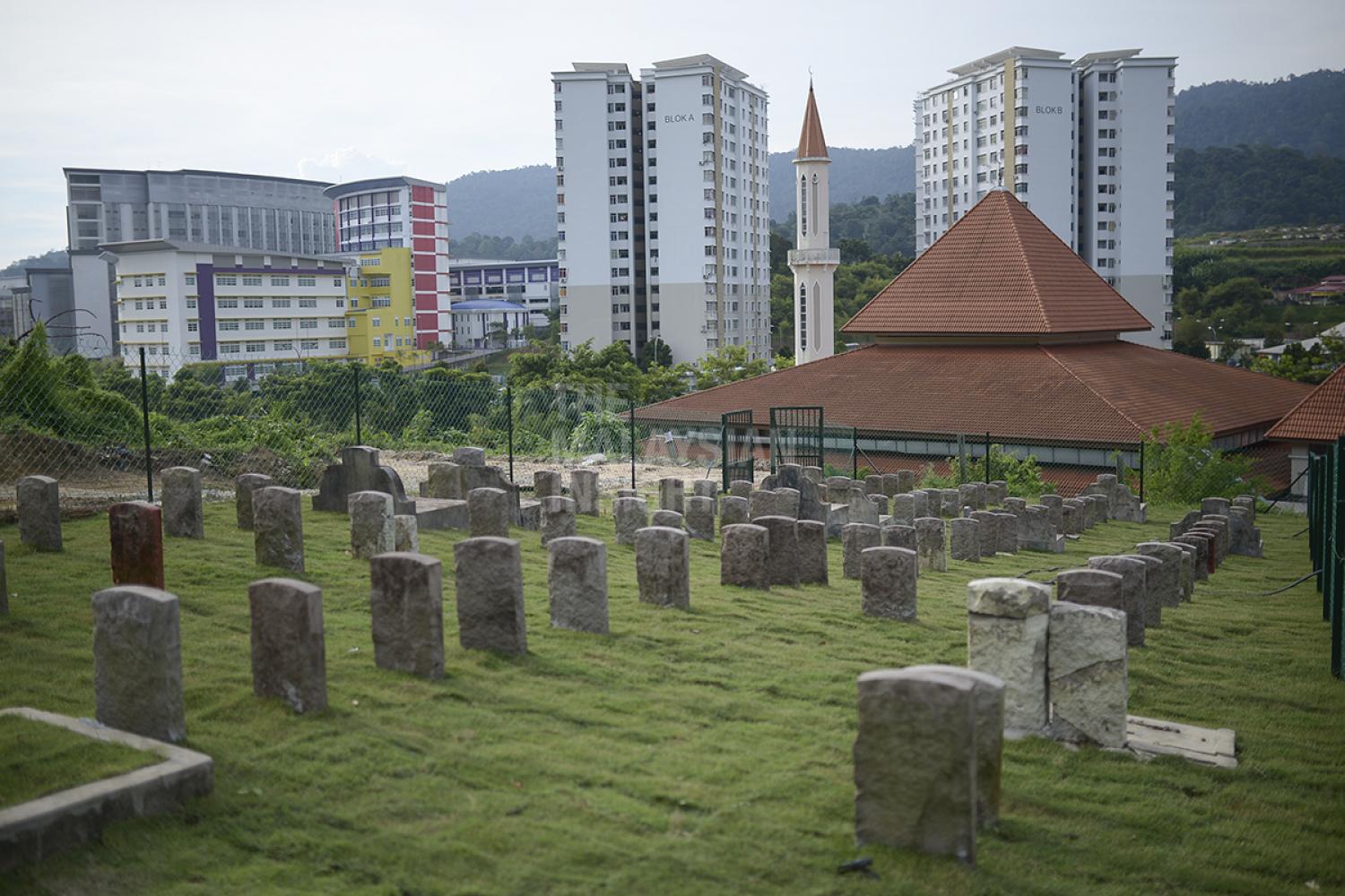 The cemetery in 2017. Image credit to The Malaysian Insight. 
