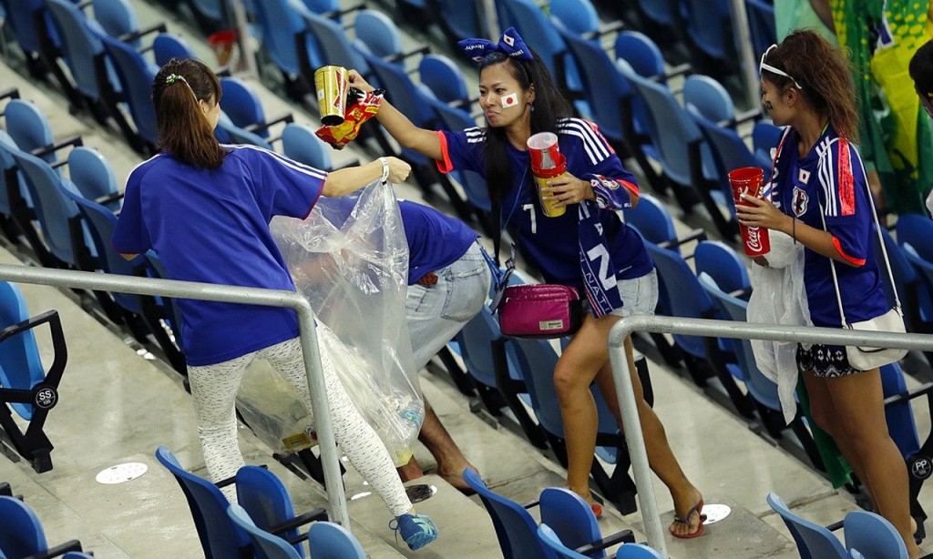 Like how Japanese football fans clean up the stadium after games. Photo from yoy.my 