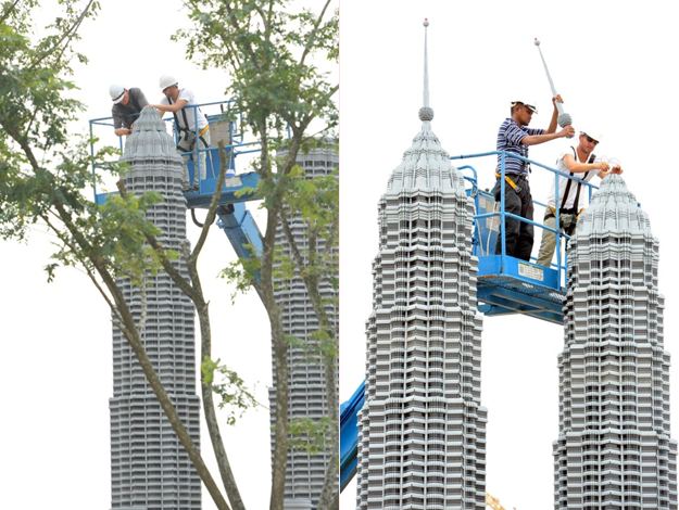 The team assembling KLCC model. Image from Miri City Sharing