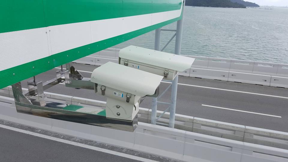 A speed camera at the second Penang bridge. Image from JSAHMS