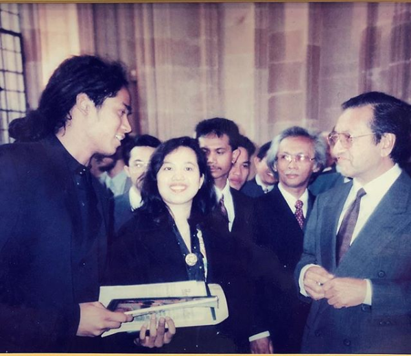 Young KJ meeting Mahathir in Oxford back in 1996. Image from KJ's Instagram