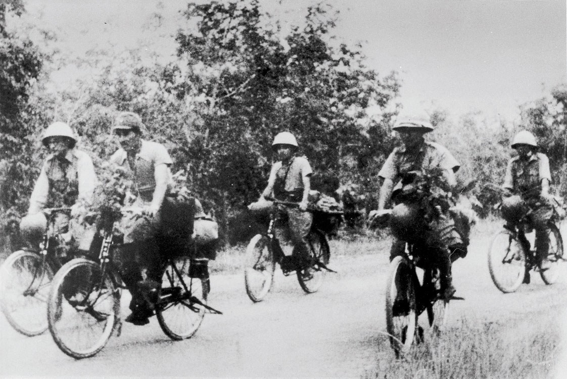 The infamous Japanese bike infantry. Image from topsimages.com