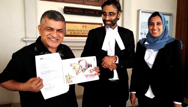 Zunar and his lawyers after a different case involving a banned comic book. Img from FMT.