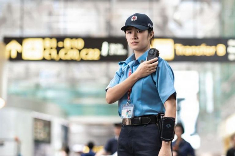 An officer with a body cam at the Changi Airport. Image from SATS LTD.