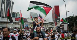 Dr M wants to open a new Malaysian embassy for Palestine. But don’t we have one already?