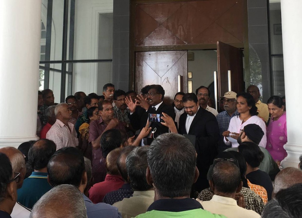 The Bestino invetors outside the High Court of Ipoh after getting dismissed yet again. Image from: The Star Online