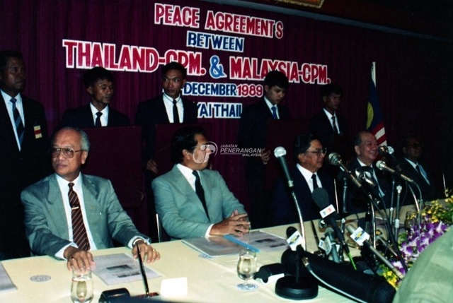 The Hat Yai Peace Agreement of 1989. Image from: Timetoast/Malaysian Department of Information