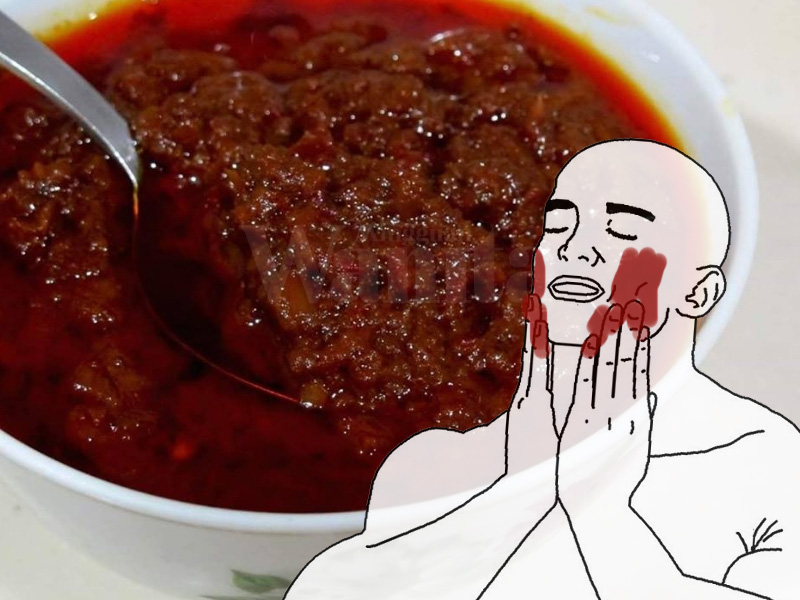 Ahhhh yesss spill that sambal... Img from Mingguan Wanita.
