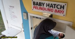 A Terengganu law now makes it illegal for unmarried Muslims to be pregnant