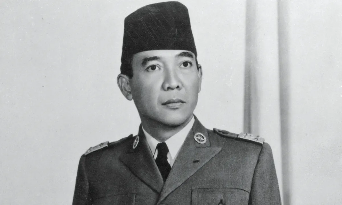 Sukarno songkok nationalism