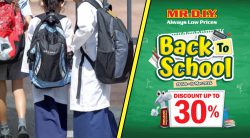 malaysian students walking to school