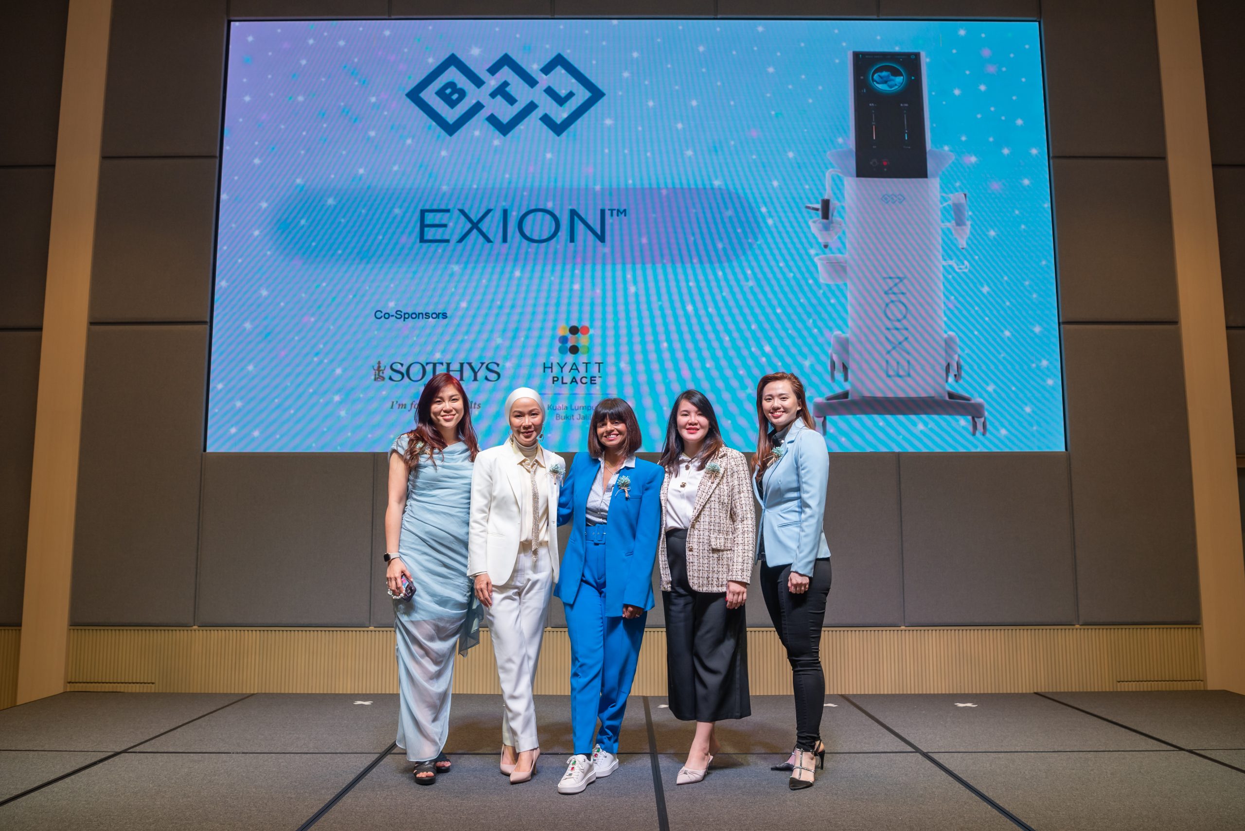 Lineup of the medical professionals involved in the creation of EXION