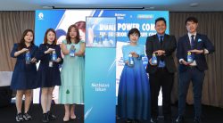 Selsun Blue’s new shampoo tackles the unholy trinity: dandruff, oil and odour