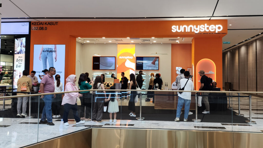 Sunnystep shoes Malaysia store, TRX Mall 