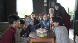 Bunga drops her FIRST ever Raya banger, and it’s got that Magika magic!