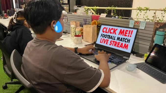 Hafiz looking at free footballl live stream